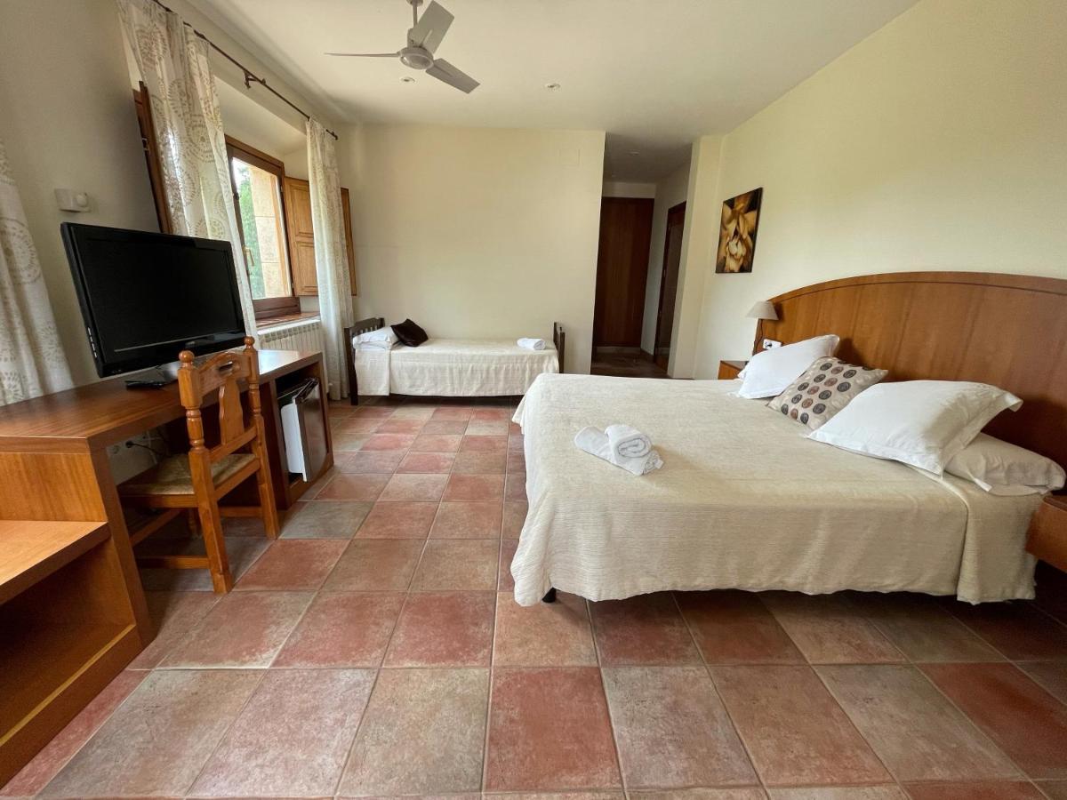 Mas Duc Guest House Brunyola Exterior photo
