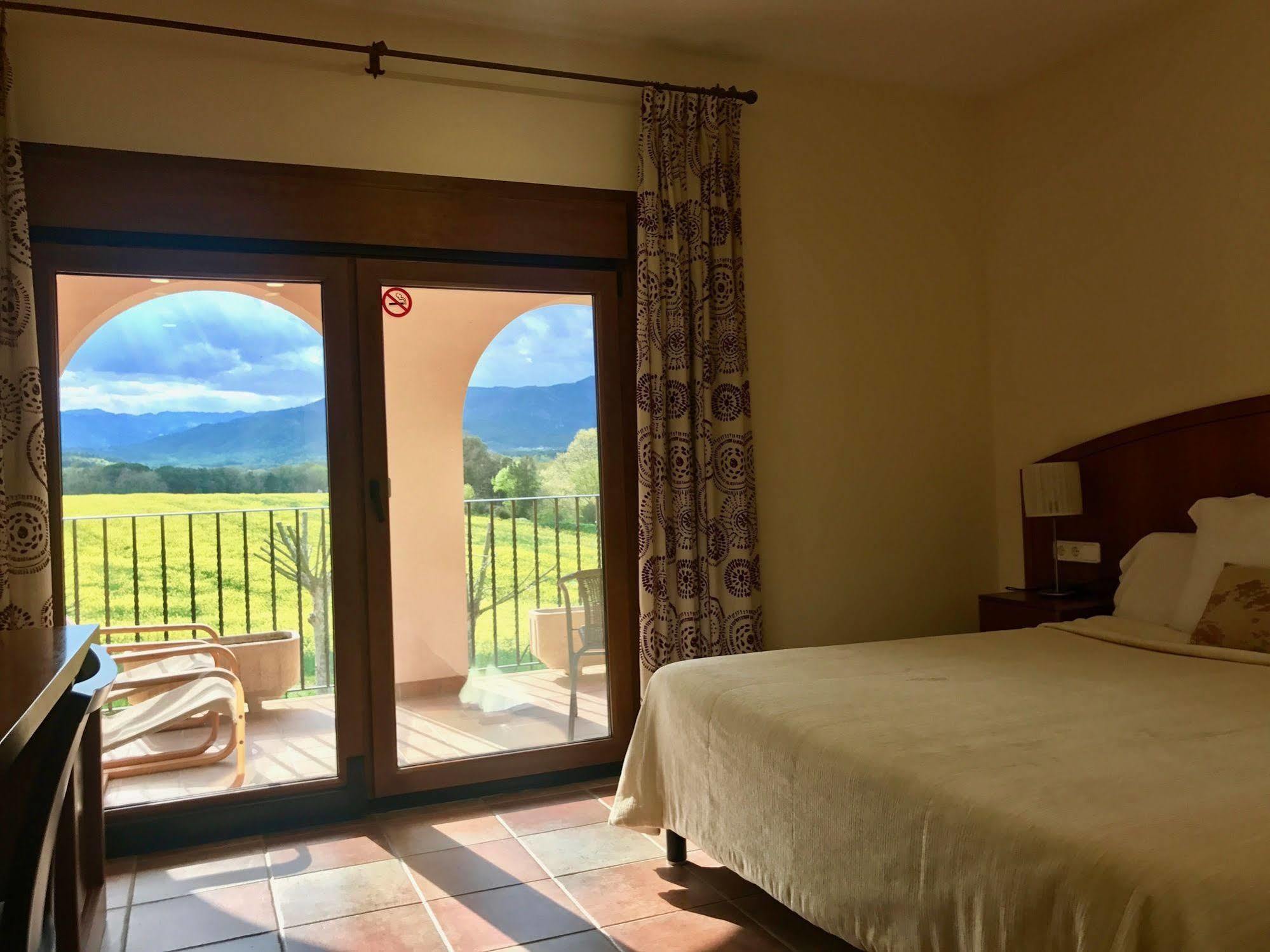 Mas Duc Guest House Brunyola Exterior photo